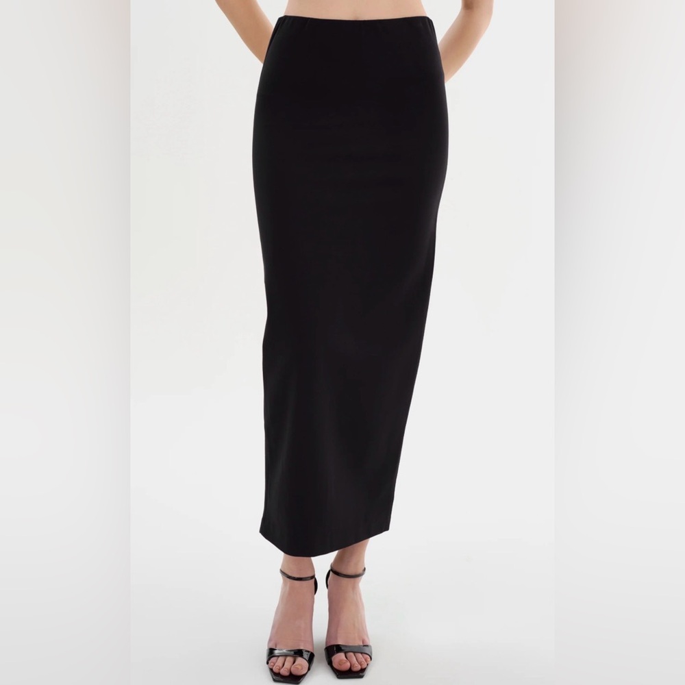 Knit maxi skirt